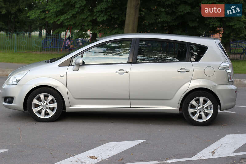 Минивэн Toyota Corolla Verso 2007 в Виннице