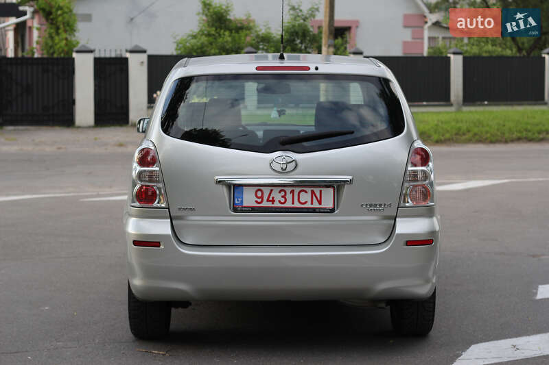 Минивэн Toyota Corolla Verso 2007 в Виннице