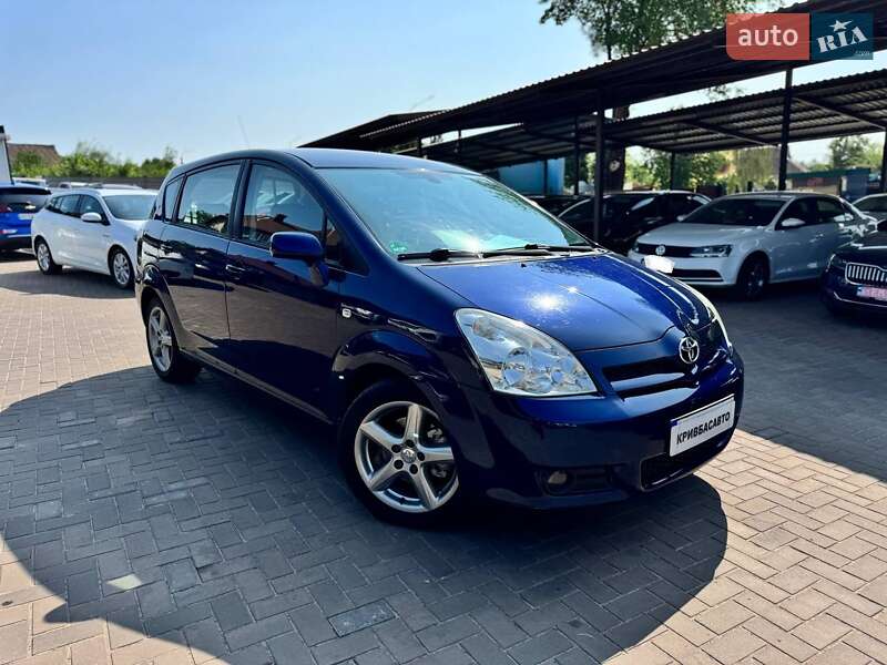 Toyota Corolla Verso 2007