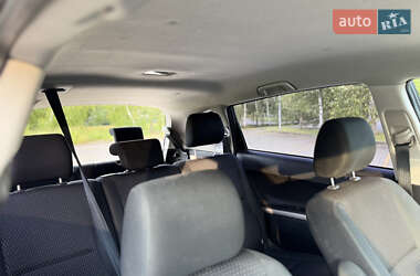 Мінівен Toyota Corolla Verso 2007 в 