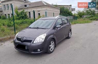 Мінівен Toyota Corolla Verso 2008 в 