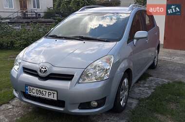 Минивэн Toyota Corolla Verso 2007 в 