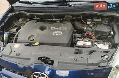 Мінівен Toyota Corolla Verso 2007 в 