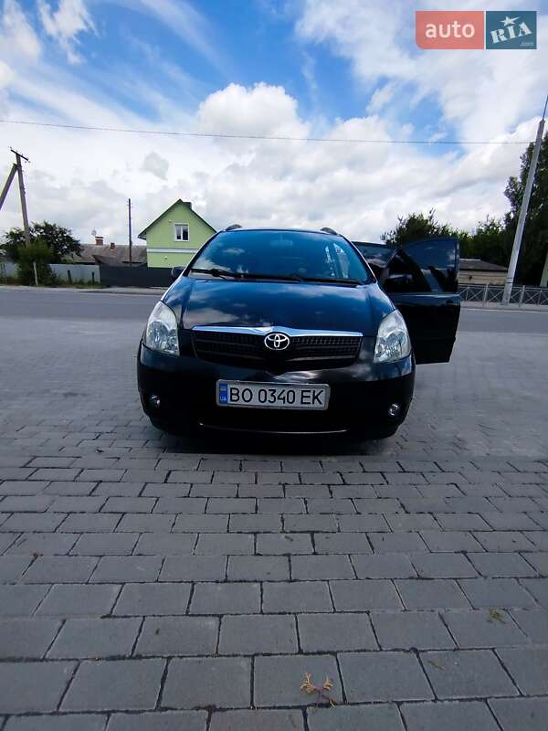 Мінівен Toyota Corolla Verso 2003 в Кременці