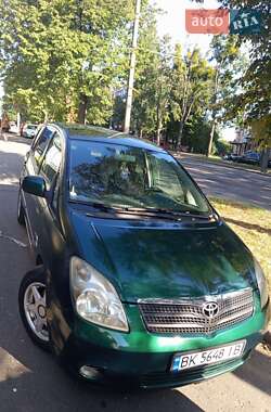 Мінівен Toyota Corolla Verso 2002 в Рівному