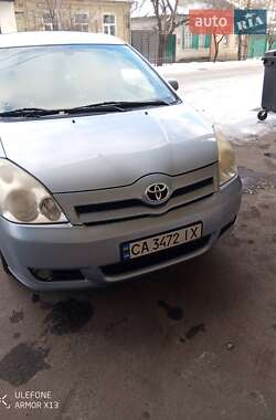 Минивэн Toyota Corolla Verso 2004 в Черкассах