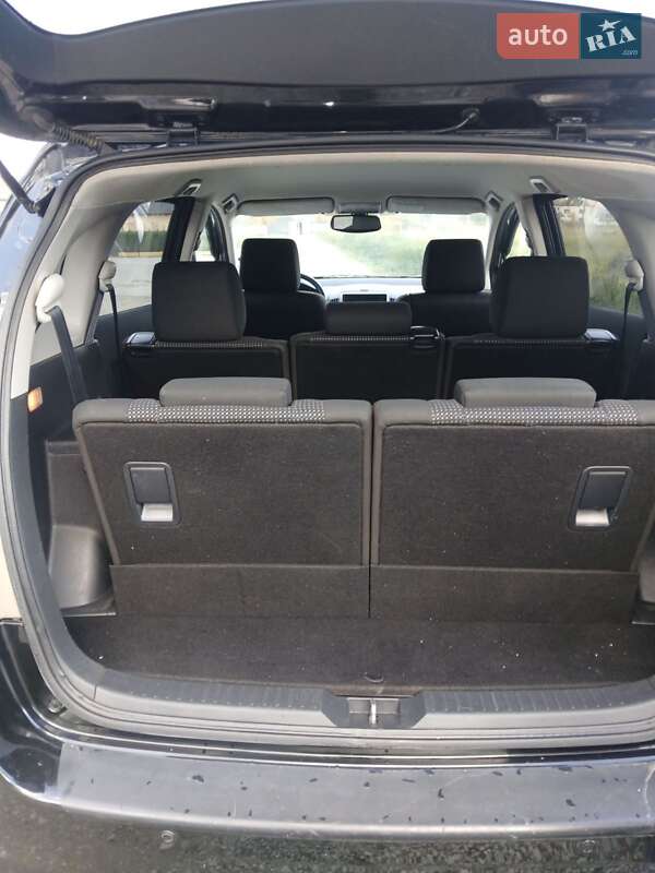 Минивэн Toyota Corolla Verso 2007 в Верховине фото 4 Минивэн Toyota Corolla Verso 2007 в Верховине