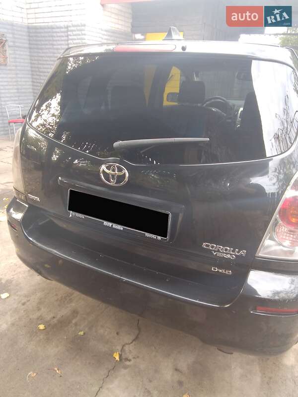 Мінівен Toyota Corolla Verso 2007 в Кривому Розі