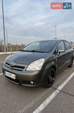 Минивэн Toyota Corolla Verso 2004 в Киеве