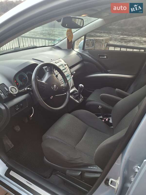 Минивэн Toyota Corolla Verso 2006 в Могилев-Подольске фото 15 Минивэн Toyota Corolla Verso 2006 в Могилев-Подольске