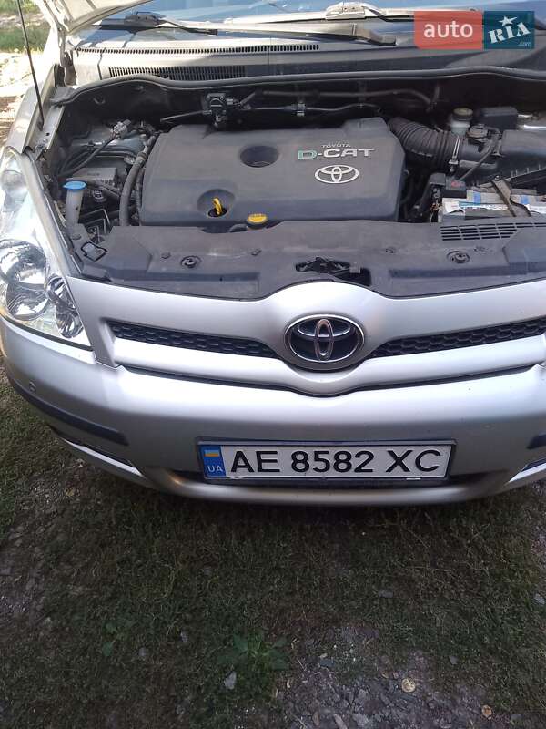 Мінівен Toyota Corolla Verso 2006 в Губинихи