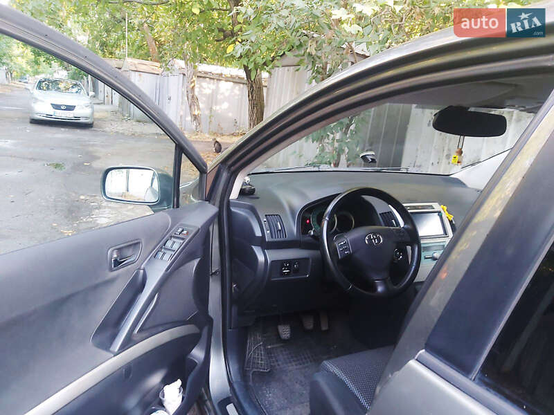 Минивэн Toyota Corolla Verso 2007 в Одессе