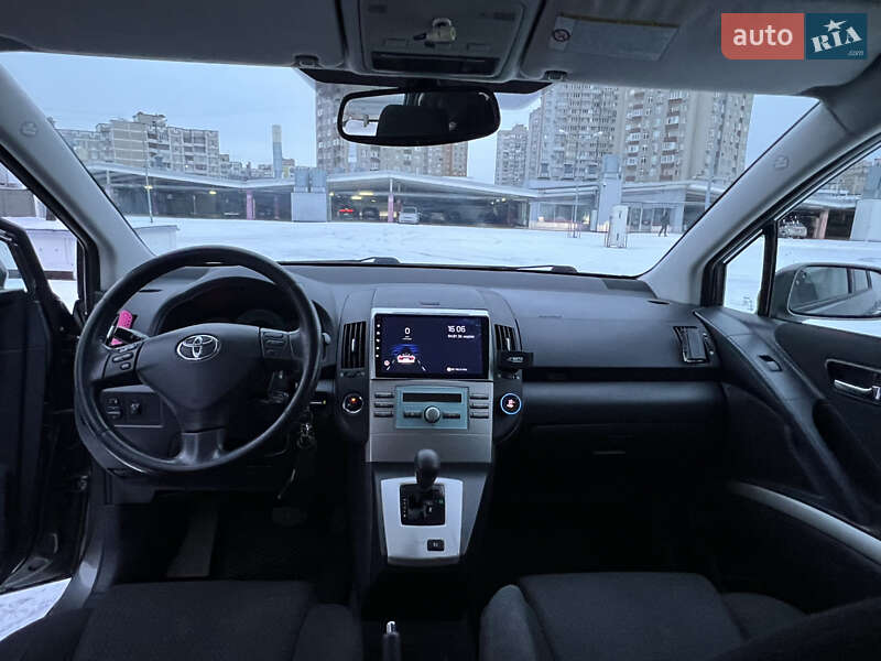 Мінівен Toyota Corolla Verso 2004 в Києві