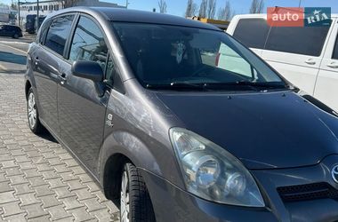 Минивэн Toyota Corolla Verso 2007 в Немишаево