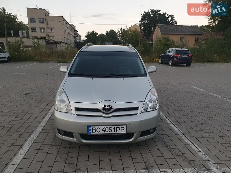 Toyota Corolla Verso