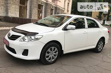 Седан Toyota Corolla 2013 в Каменском