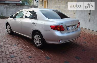 Седан Toyota Corolla 2008 в Калуше