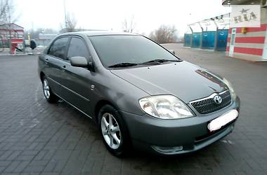 Седан Toyota Corolla 2003 в Киеве