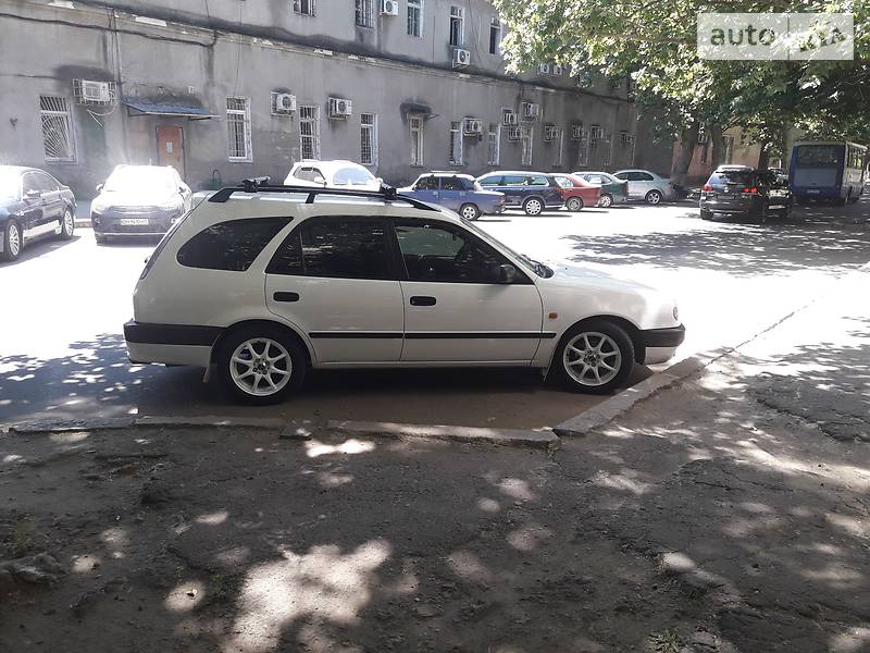 Універсал Toyota Corolla 1997 в Одесі