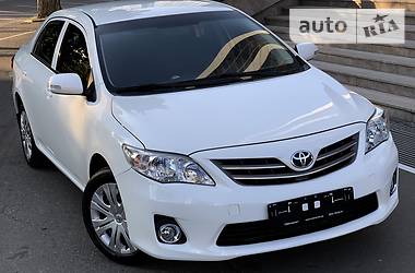 Седан Toyota Corolla 2014 в Одессе