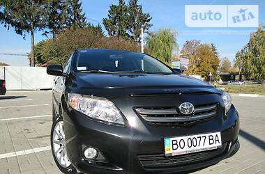 Седан Toyota Corolla 2008 в Тернополе