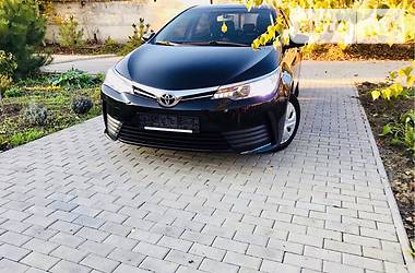 Седан Toyota Corolla 2016 в Черноморске