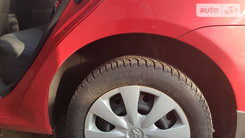 Седан Toyota Corolla 2010 в Броварах