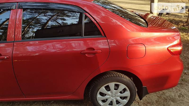 Седан Toyota Corolla 2010 в Броварах