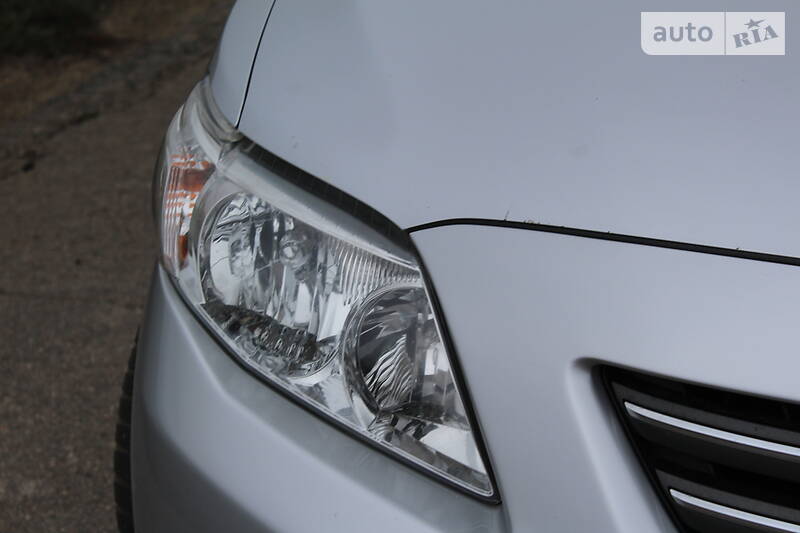 Седан Toyota Corolla 2008 в Бобринці