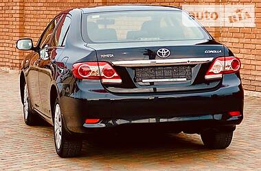Седан Toyota Corolla 2012 в 