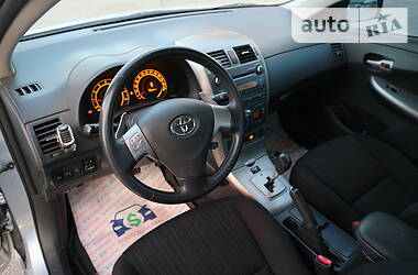 Седан Toyota Corolla 2008 в 