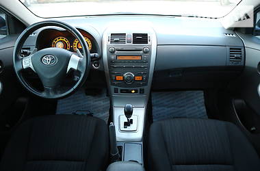 Седан Toyota Corolla 2008 в 
