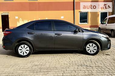 Седан Toyota Corolla 2014 в 