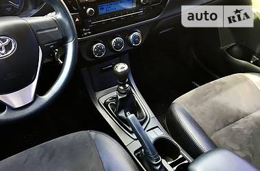Седан Toyota Corolla 2014 в 