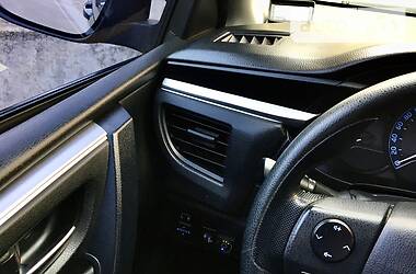 Седан Toyota Corolla 2014 в 