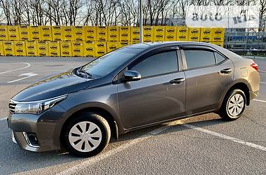 Седан Toyota Corolla 2016 в 