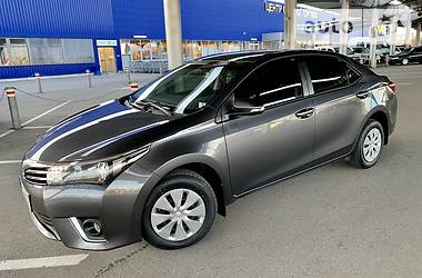 Седан Toyota Corolla 2016 в 