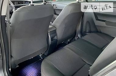 Седан Toyota Corolla 2016 в 