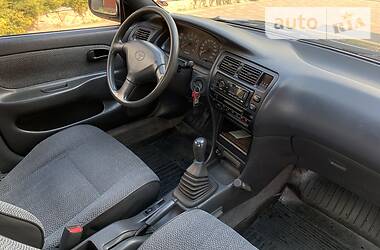Хетчбек Toyota Corolla 1993 в 