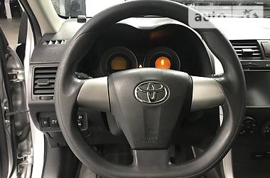 Седан Toyota Corolla 2011 в 