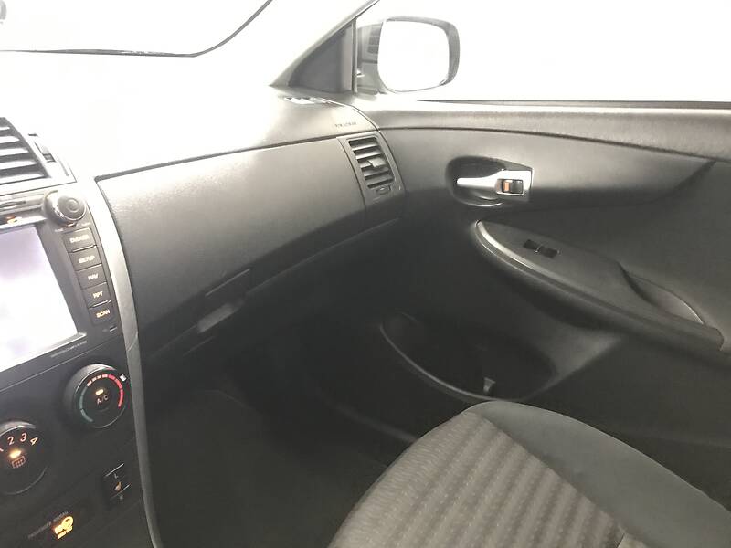 Седан Toyota Corolla 2011 в Киеве