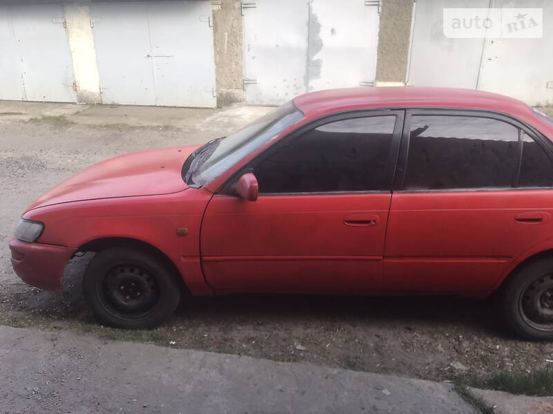 Седан Toyota Corolla 1992 в Краматорську