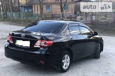 Седан Toyota Corolla 2012 в 