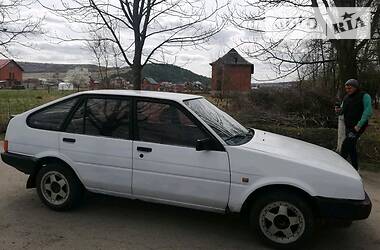 Ліфтбек Toyota Corolla 1987 в 