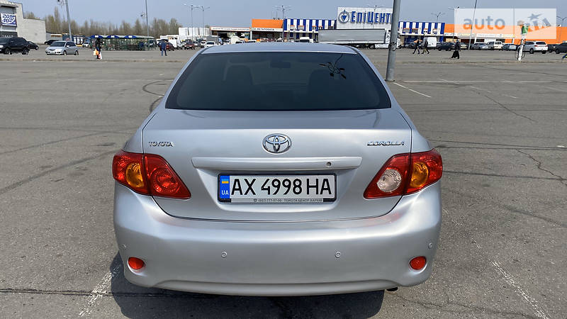 Седан Toyota Corolla 2007 в Харькове