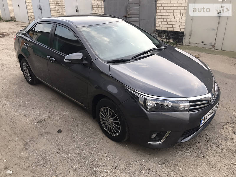 Седан Toyota Corolla 2015 в Харкові фото 3 Седан Toyota Corolla 2015 в Харкові