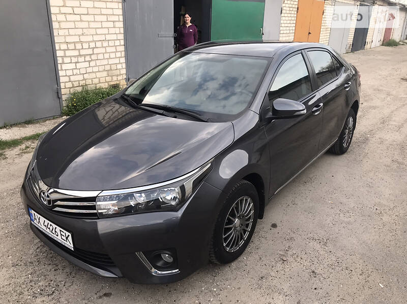 Седан Toyota Corolla 2015 в Харкові фото 2 Седан Toyota Corolla 2015 в Харкові
