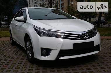 Седан Toyota Corolla 2014 в 