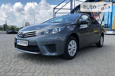 Седан Toyota Corolla 2016 в 