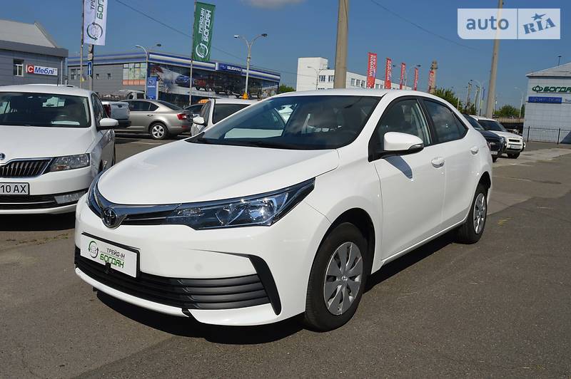 Седан Toyota Corolla 2017 в Києві